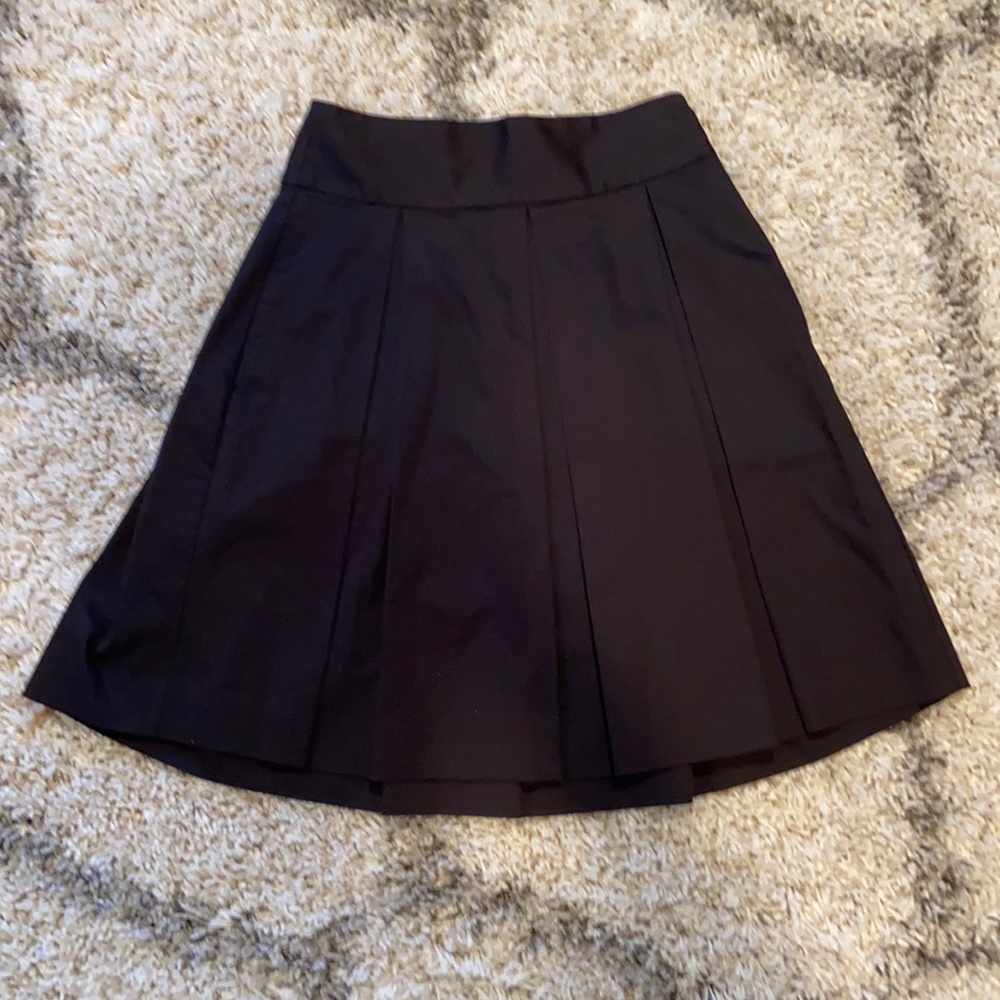 Express black pleated skirt